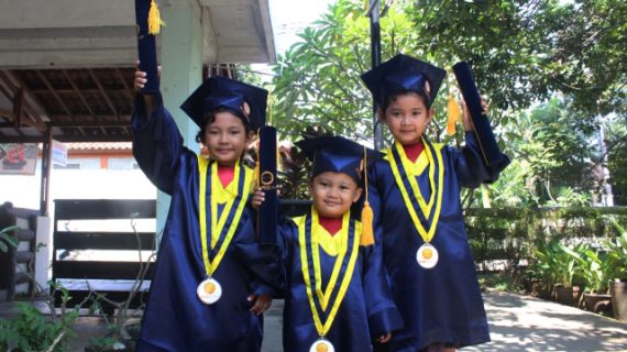 Bikin Toga Wisuda Anak TK Murah Di Jakarta