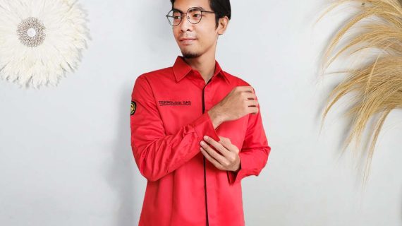 Tempat Pembuatan Seragam Kerja di Bogor: Babakan Madang, Bojonggede, Caringin, Cariu, Ciampea, Ciawi, Cibinong, Cibungbulang, Cigombong, Cigudeg, Cijeruk, Cileungsi,  Ciomas,  Cisarua, Ciseeng, Citeureup, Dramaga, Gunung Putri, Gunung Sindur, Jasinga, Jonggol, Kemang, Klapanunggal, Leuwiliang, Leuwisadeng, Megamendung, Nanggung, Pamijahan, Parung Panjang, Parung, Ranca Bungur, Rumpin, Sukajaya, Sukamakmur, Sukaraja, Tajurhalang, Tamansari, Tanjungsari, Tenjo, Tenjolaya