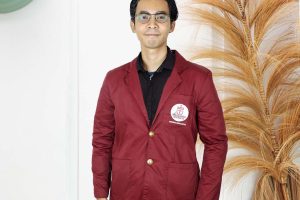 Harga Jas Almamater Sekolah