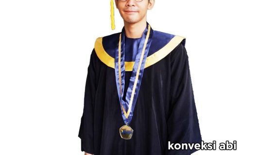 Konveksi Toga Wisuda Di Palu