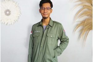 jaket almamater polos