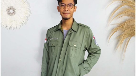 jaket almamater polos