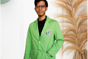 desain almamater sekolah