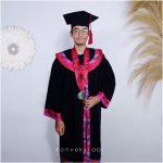 toga wisuda sma