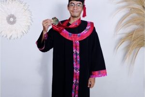 konveksi toga wisuda depok