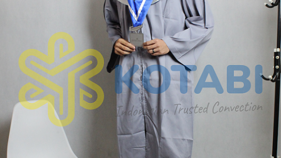 konveksi toga wisuda denpasar