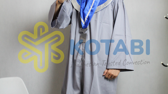 konveksi toga wisuda mataram