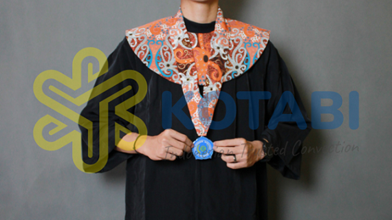 konveksi toga wisuda samarinda