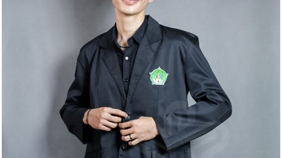 bikin jas almamater surabaya