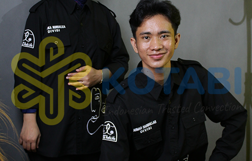 Custom Jaket Almamater Subang