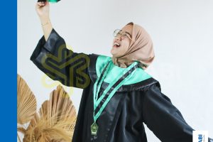 Konveksi Pembuatan Toga Wisuda Tangerang