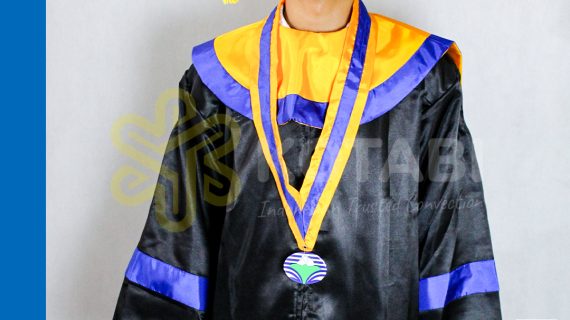 Pusat Perlengkapan Wisuda