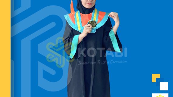 Konveksi Toga Wisuda Singkawang